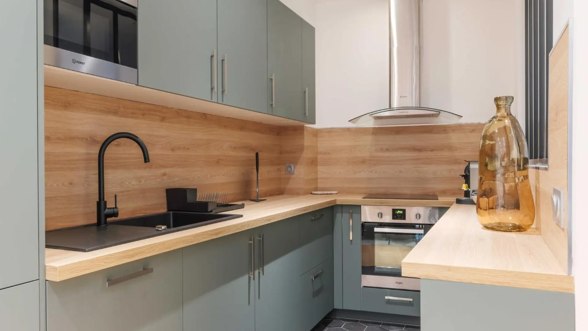 Magnificent Apartment - 4Br 10P - Arc De Triomphe パリ